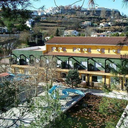 Hotel Rio Piscina Priego De Cordoba Bagian luar foto