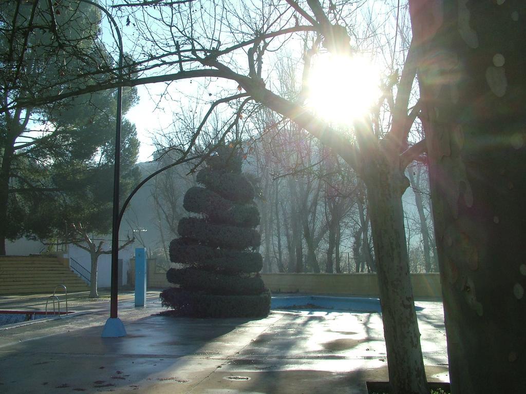 Hotel Rio Piscina Priego De Cordoba Bagian luar foto