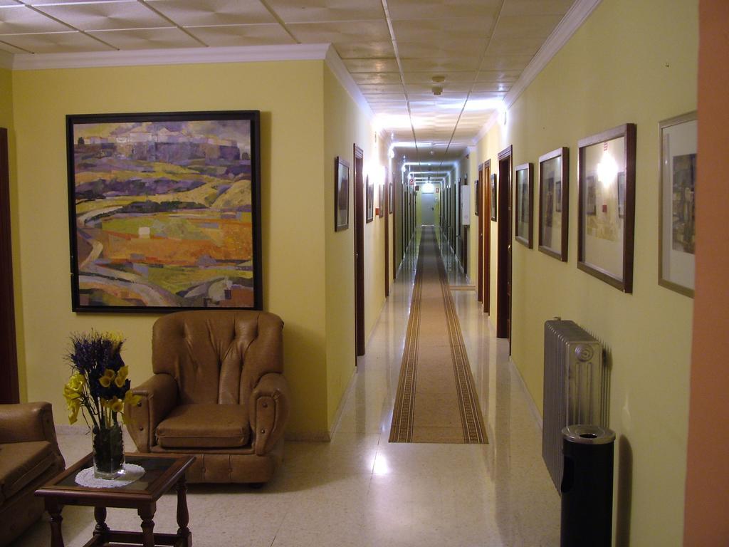 Hotel Rio Piscina Priego De Cordoba Bagian luar foto