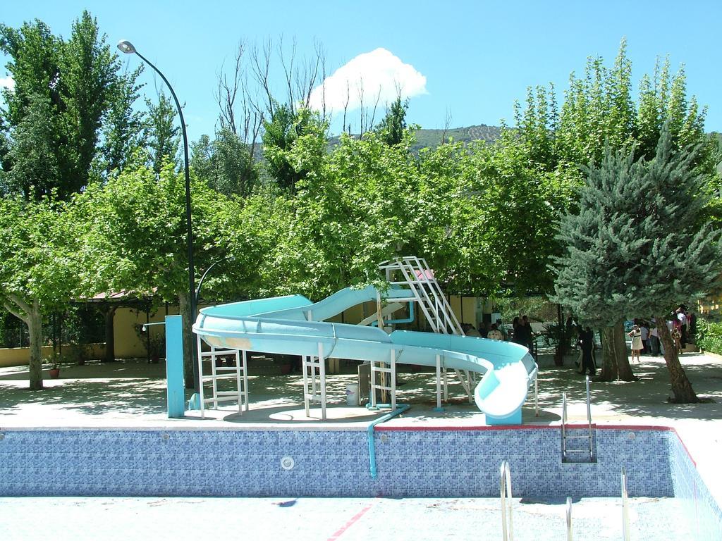 Hotel Rio Piscina Priego De Cordoba Bagian luar foto
